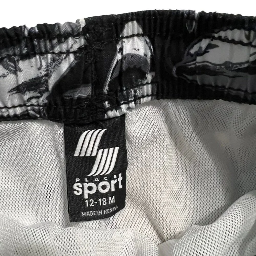 Children's Place 12-18m Shark Rashguard & Swim Trunks Set